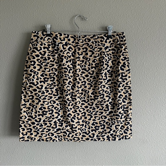 Talbots Leopard Print Women's Fitted Skirt 10 Petite - Picture 6 of 10